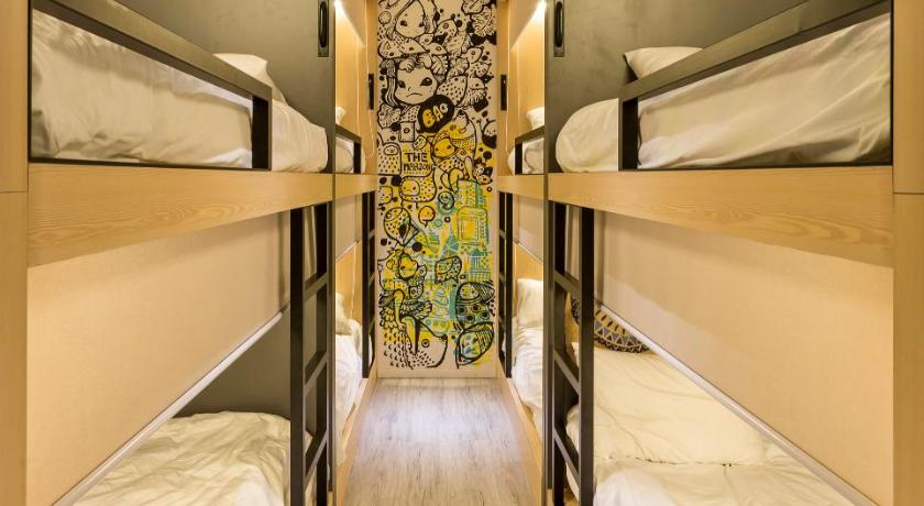 The Mahjong Hostel Hồng Kông 01