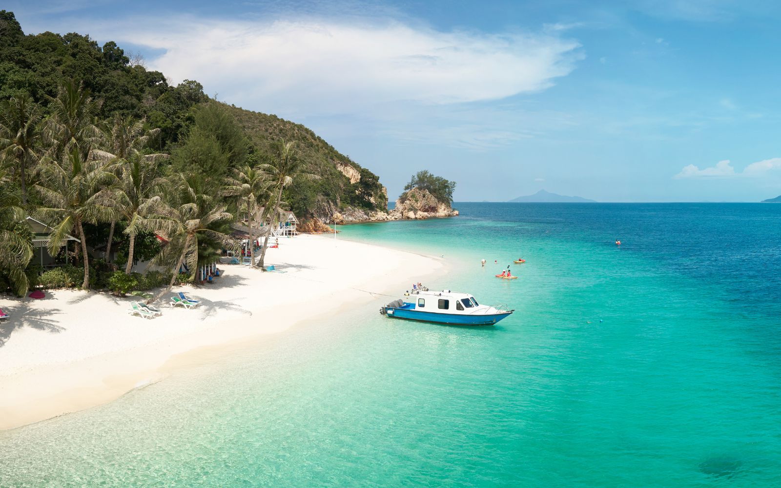 nhung-diem-du-lich-bien-noi-tieng-o-malaysia