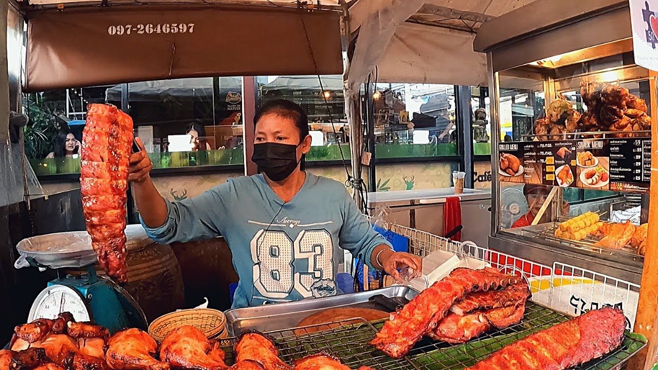 Chợ đêm Bua Khao, Pattaya, Thái Lan