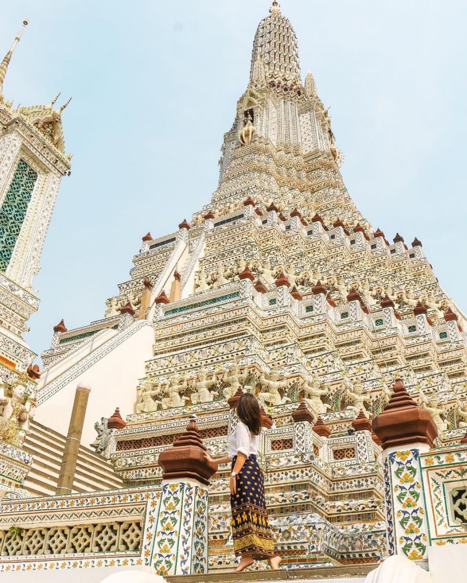 Wat Arun Ratchawararam Ratchawaramahawihan - Top ngôi chùa đẹp nhất Thái Lan 01