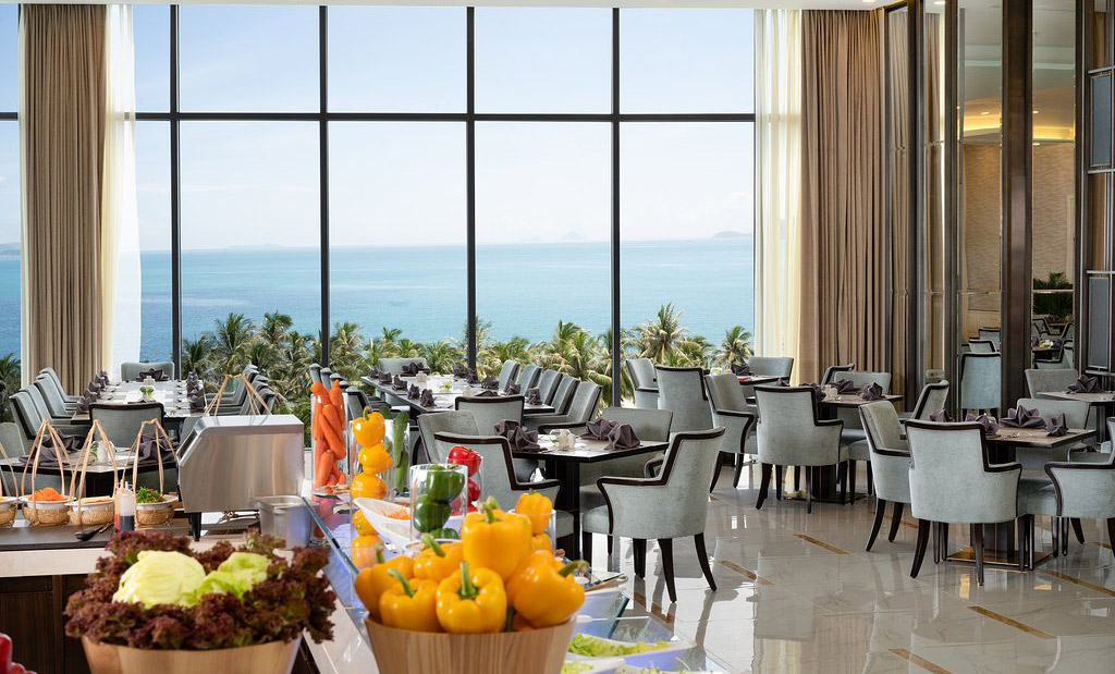 /files/images/VinpearlCondotelBeachfrontNhaTrang/restaurant.jpg