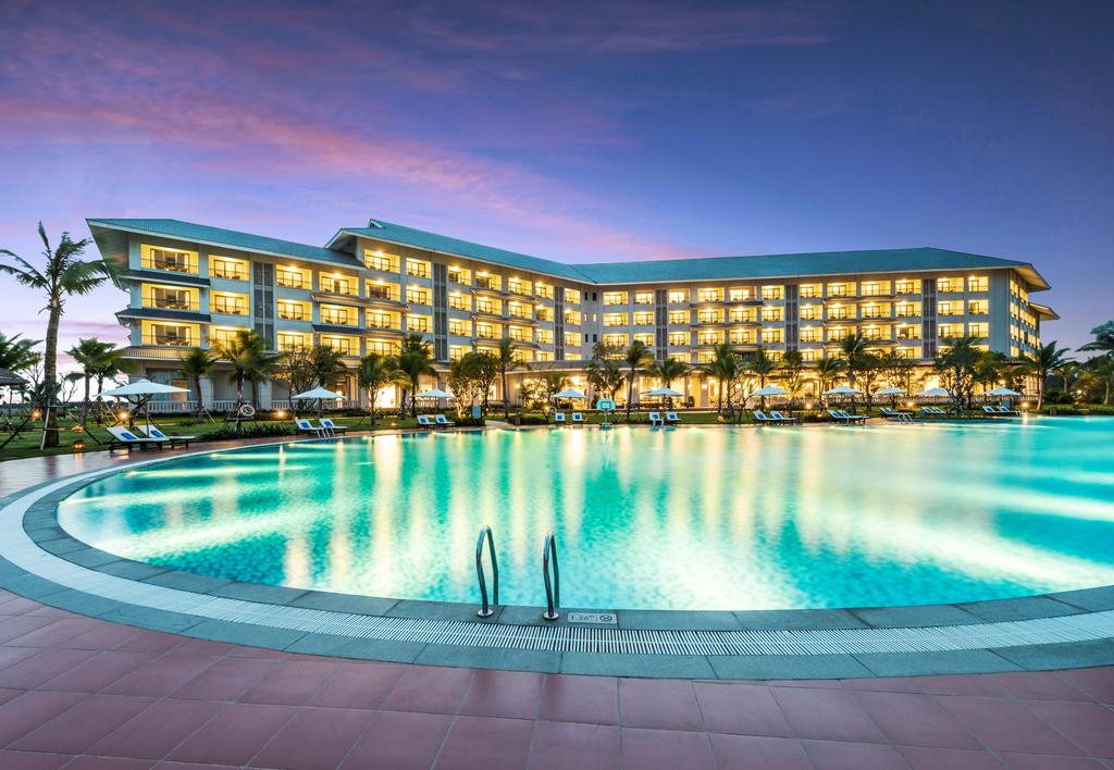 Melia Vinpearl Cửa Hội Beach Resort