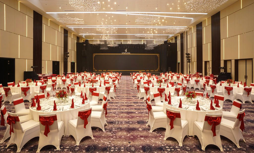 /files/images/VinpearlHotelHaTinh/grand-ballroom.jpg