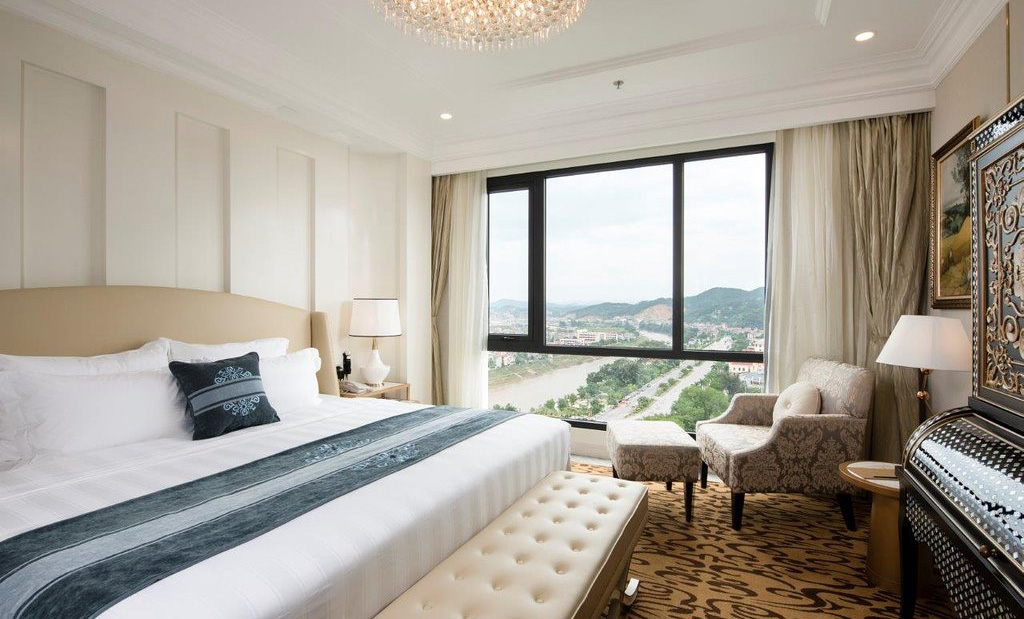/files/images/VinpearlHotelLangSon/suite-(2).jpg