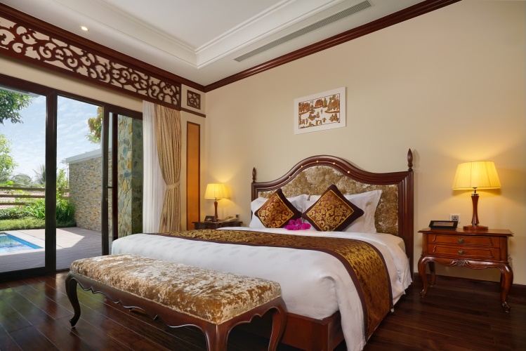 /files/images/VinpearlLuxuryNhaTrang/Bi%E1%BB%87t%20th%E1%BB%B1%20h%C6%B0%E1%BB%9Bng%20v%C6%B0%E1%BB%9Dn%20LX.jpg