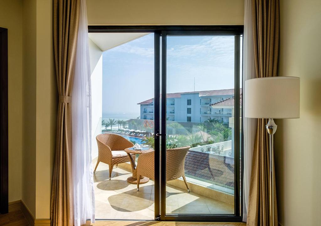 /files/images/VinpearlResort%26SpaHoiAn/deluxe%202.jpg