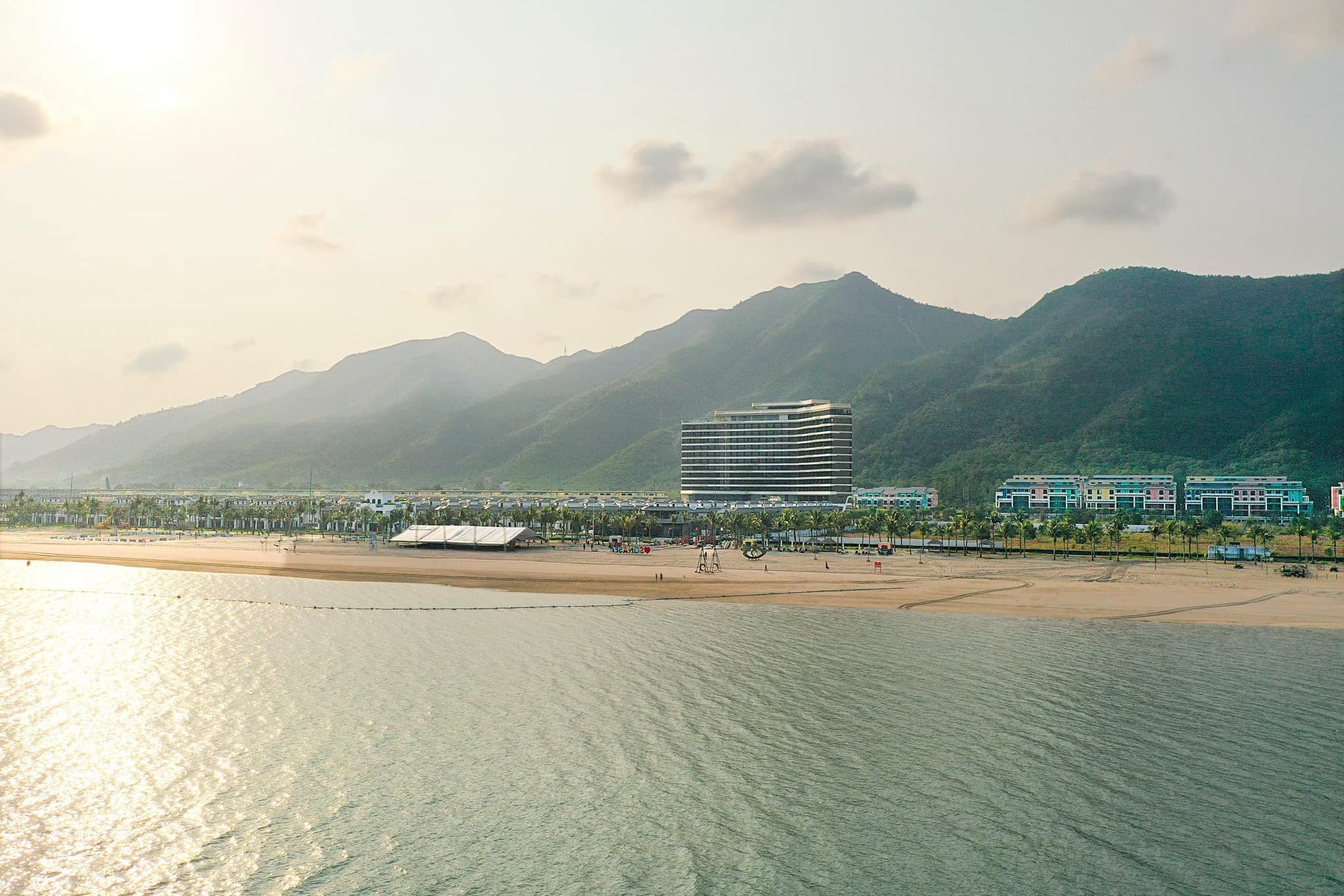 Khu nghỉ dưỡng Sonasea Vân Đồn