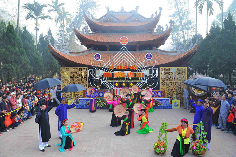 Chùa Hương 03