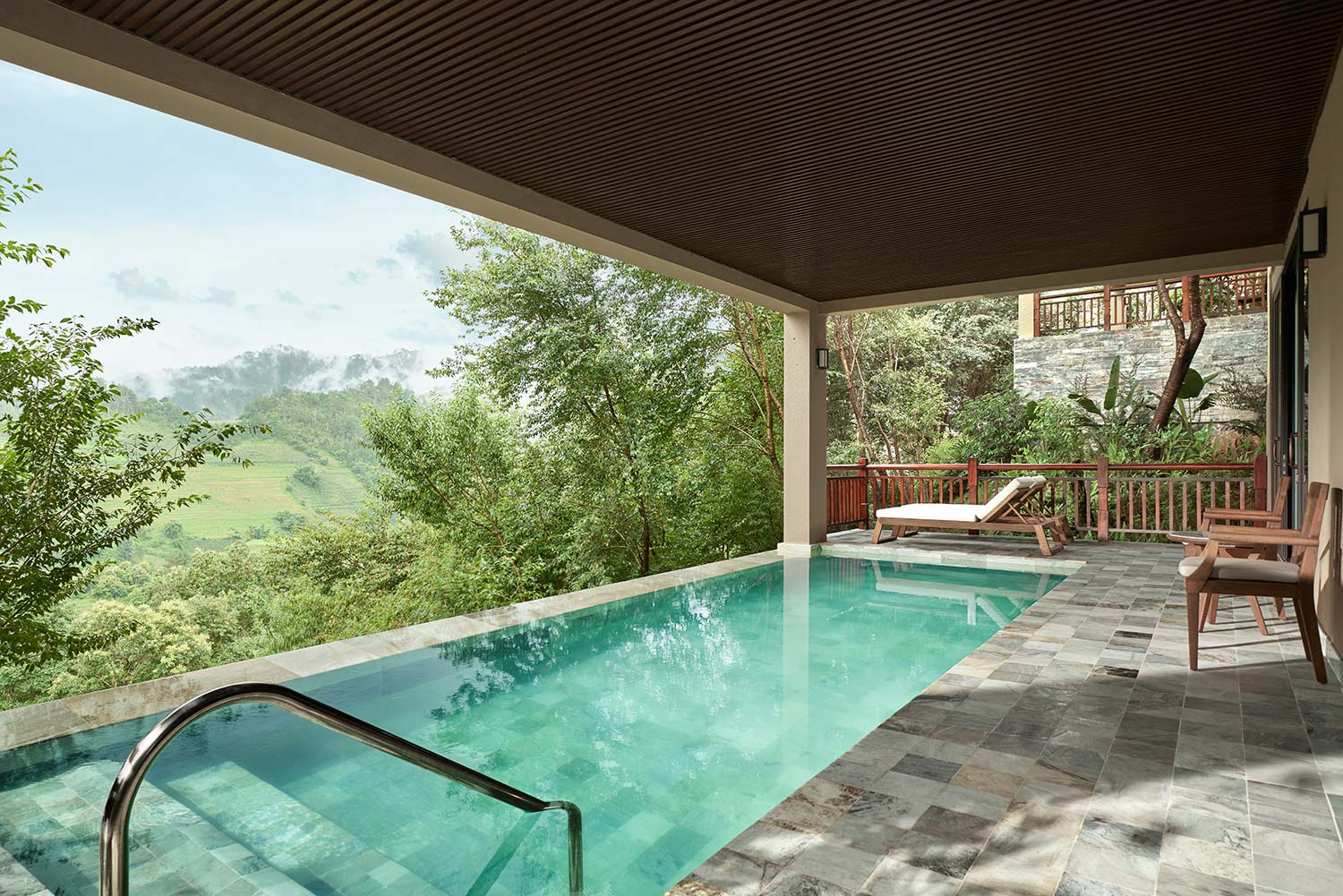 /files/images/garrya-mu-cang-chai/GR-Mu-Cang-Chai-%E2%80%93-Garrya-02-bedrooms-Pool-Suite-%E2%80%93-5942.jpg