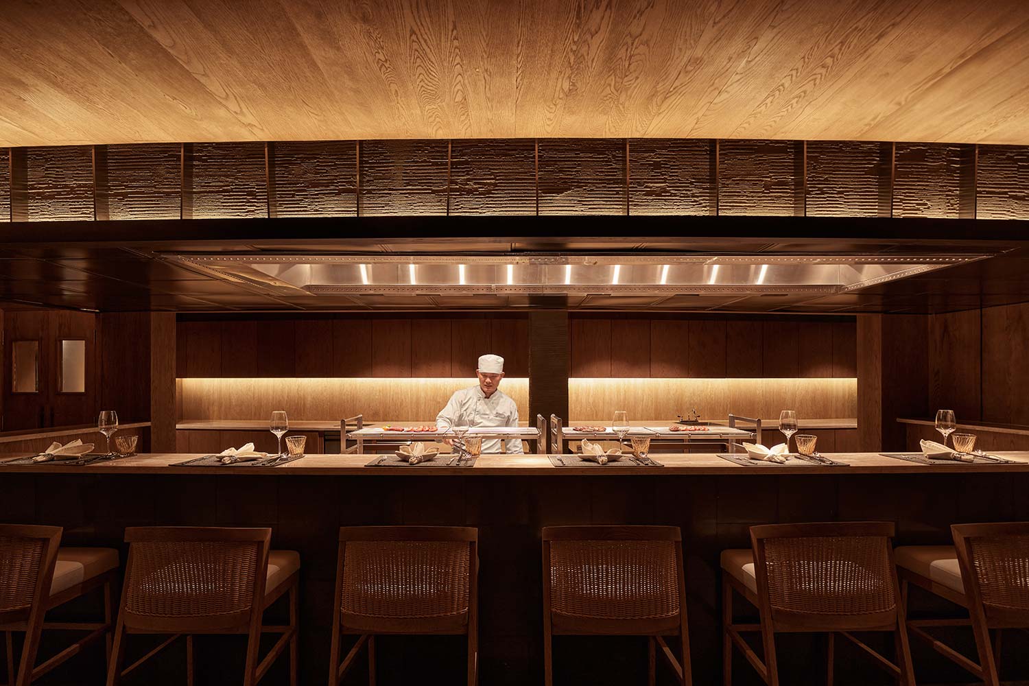 /files/images/garrya-mu-cang-chai/GR-Mu-Cang-Chai---Charcoal-Grill---Open-Kitchen---5293_.jpg