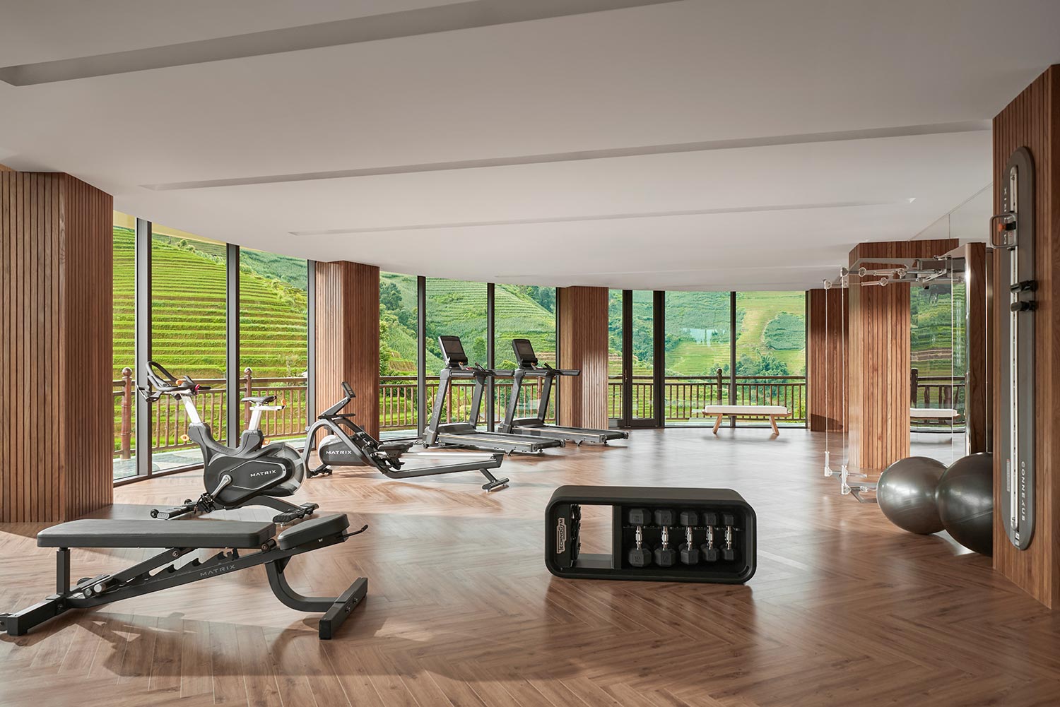 /files/images/garrya-mu-cang-chai/GR-Mu-Cang-Chai---ReCharge-Gym---6324.jpg
